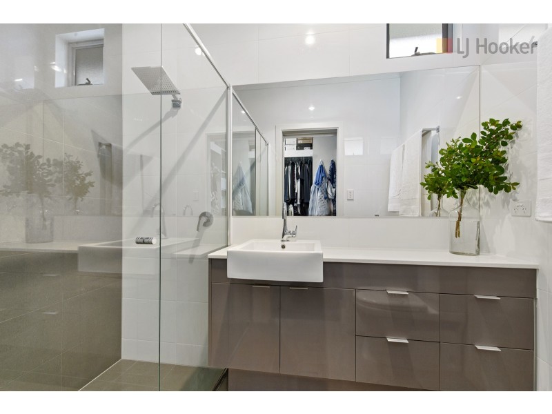 13 Byard  Terrace, Mitchell Park SA 5043