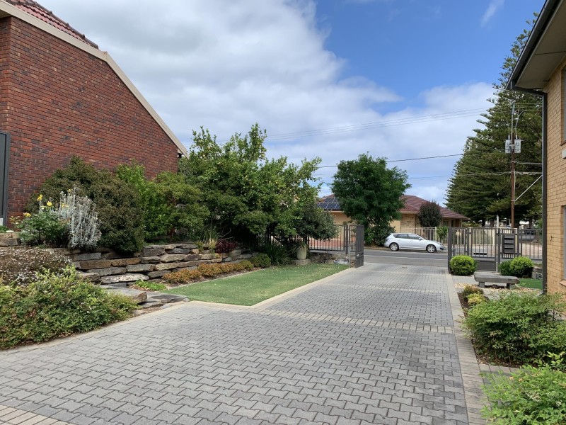 2/47 Tarlton Street, Somerton Park SA 5044