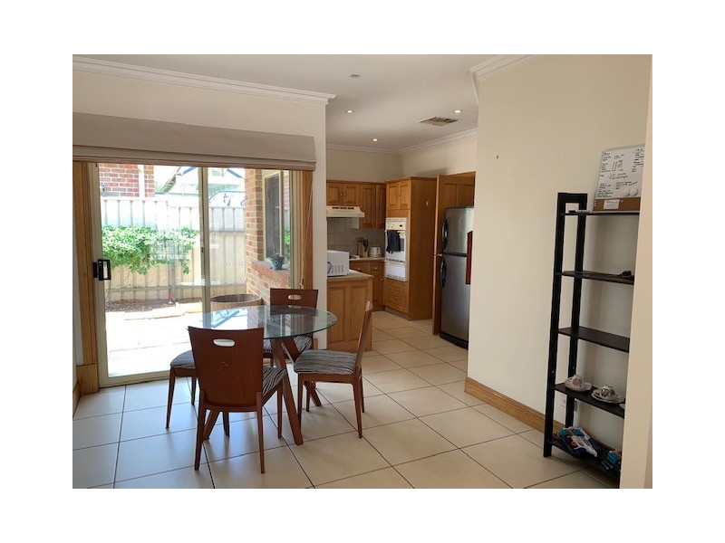 2/27 Dunrobin Road, Hove SA 5048