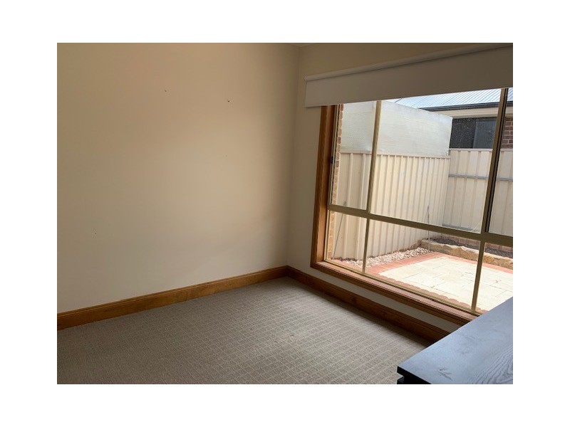2/27 Dunrobin Road, Hove SA 5048