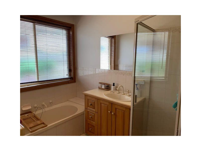 2/27 Dunrobin Road, Hove SA 5048
