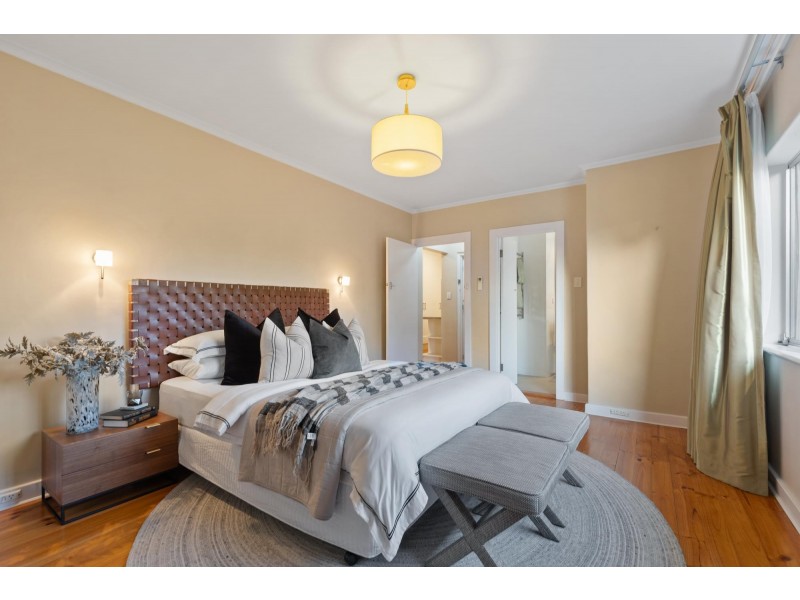 4 Forrest Avenue, Marino SA 5049