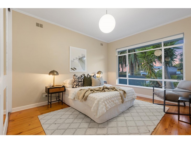 4 Forrest Avenue, Marino SA 5049