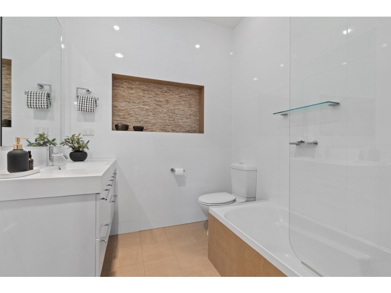 4 Forrest Avenue, Marino SA 5049