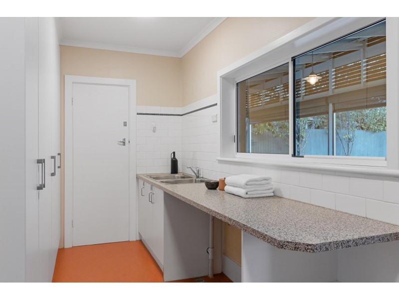 4 Forrest Avenue, Marino SA 5049