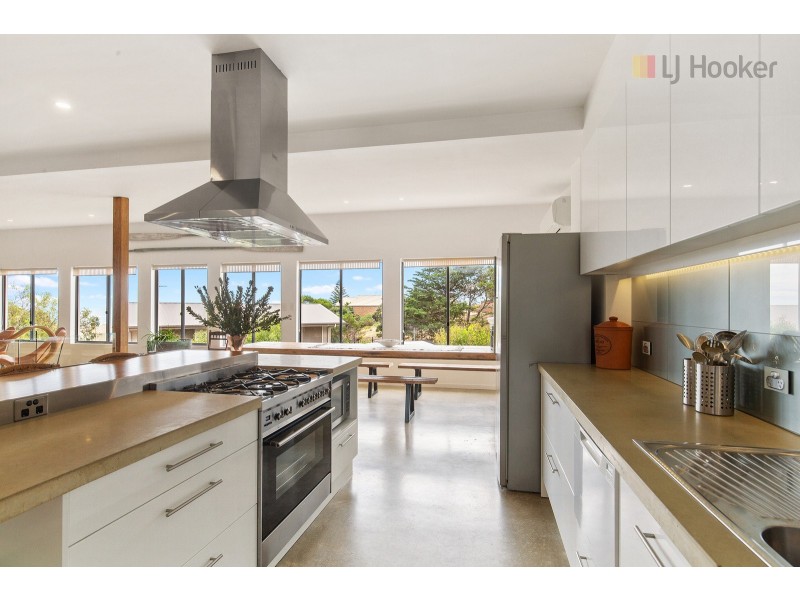 8 George Court, Marino SA 5049