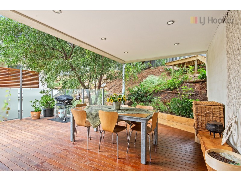 8 George Court, Marino SA 5049