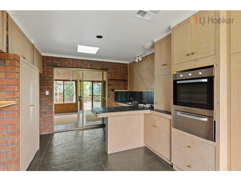 5 Daina Court, Coromandel Valley SA 5051