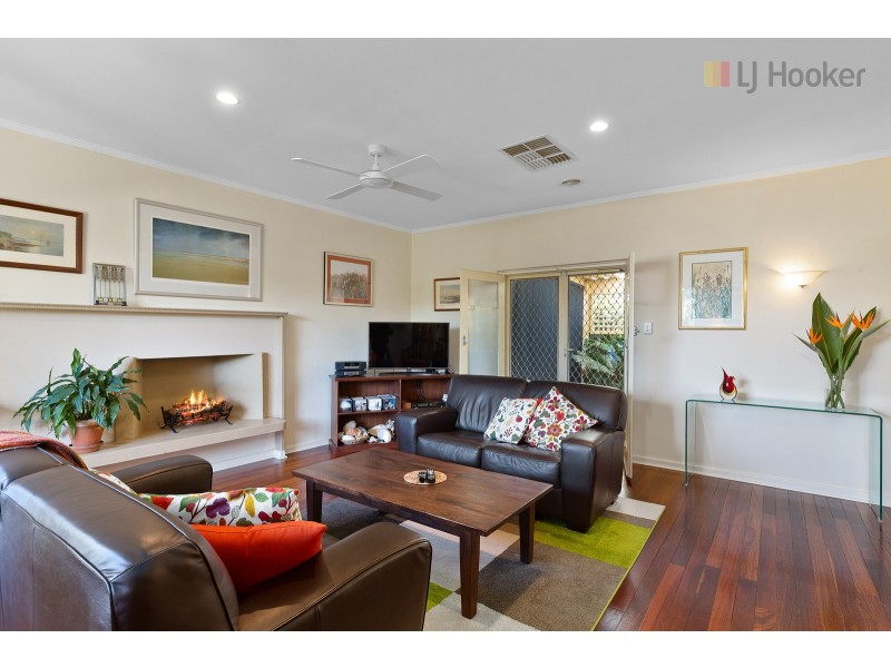 2 Ophir Crescent, Seacliff Park SA 5049