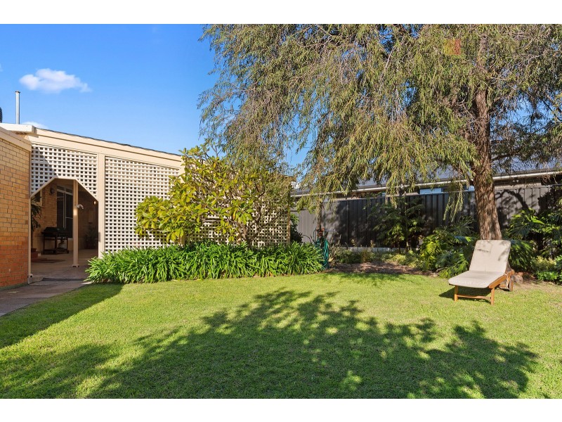 2 Ophir Crescent, Seacliff Park SA 5049