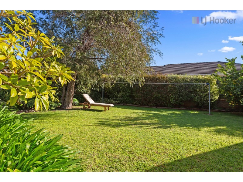 2 Ophir Crescent, Seacliff Park SA 5049