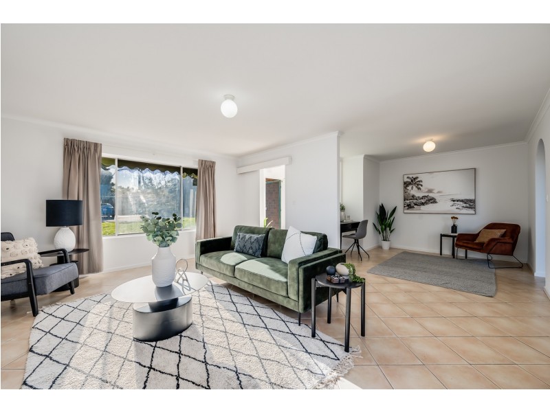 33 Westall Way, Sheidow Park SA 5158