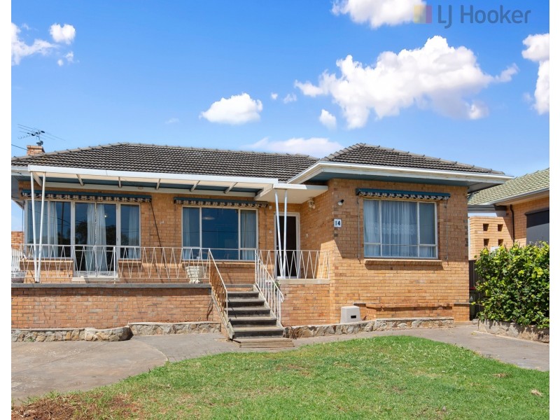 14 Lifford Parade, Marino SA 5049
