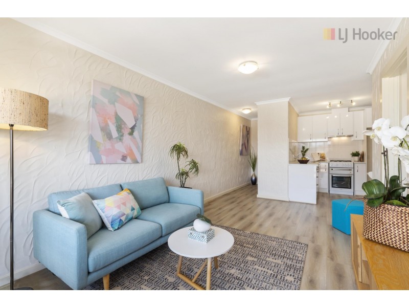 27/3 Broadway, Glenelg South SA 5045