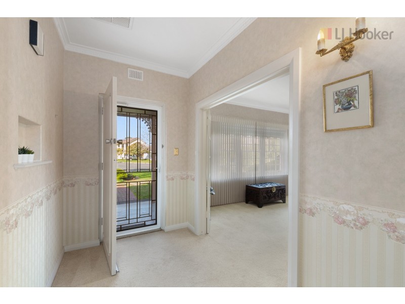 1 Relm Close, Glenelg North SA 5045