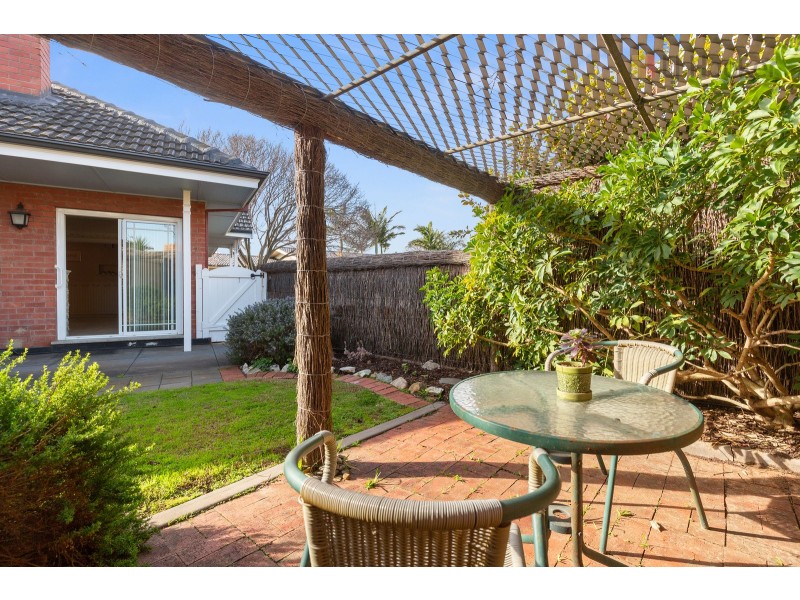 1 Relm Close, Glenelg North SA 5045