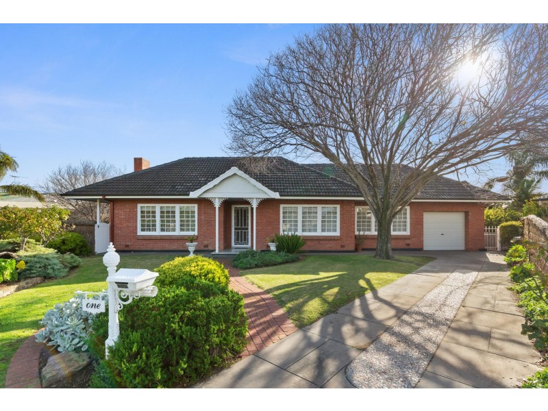 1 Relm Close, Glenelg North SA 5045