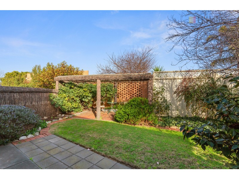 1 Relm Close, Glenelg North SA 5045