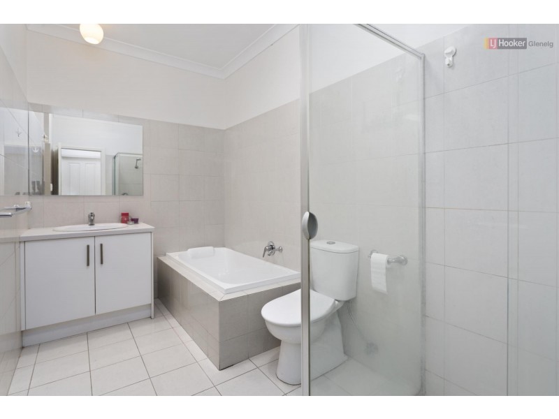 30B Barry Road, Oaklands Park SA 5046