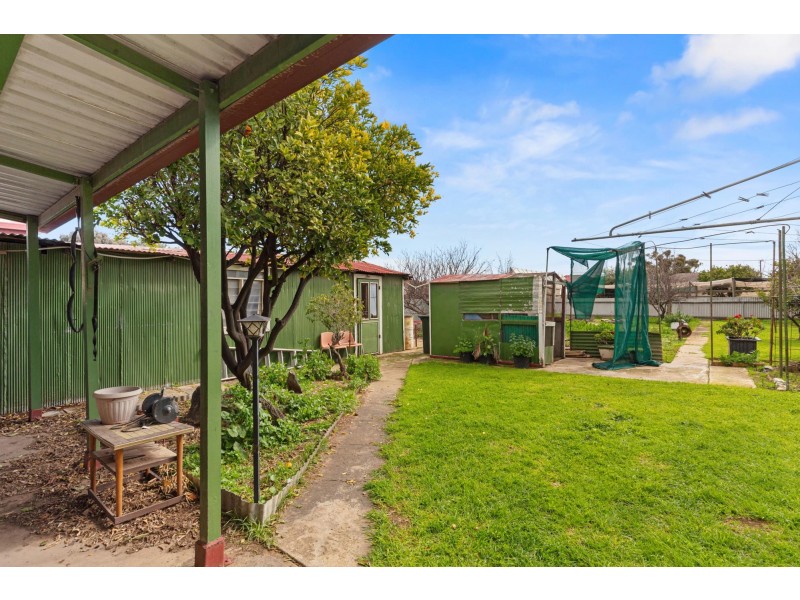 97 Rosewater Terrace, Ottoway SA 5013