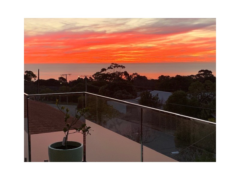 4 Dudley Crescent, Marino SA 5049