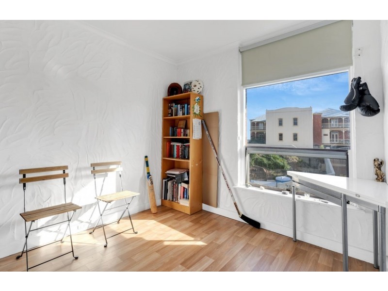 25/3 Broadway, Glenelg South SA 5045