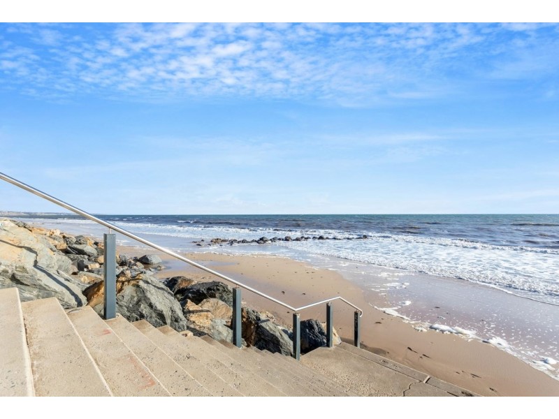 25/3 Broadway, Glenelg South SA 5045