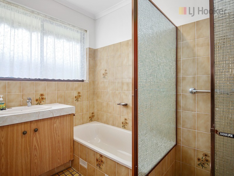 2/2 Cairns Avenue, Warradale SA 5046