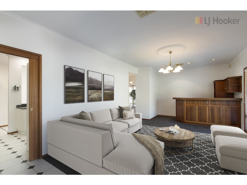 12 Salrak Avenue, Marion SA 5043