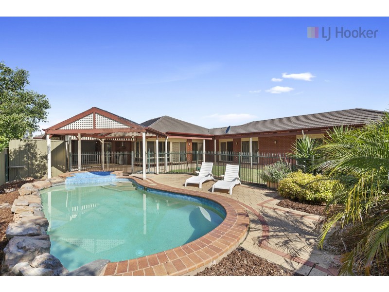 12 Salrak Avenue, Marion SA 5043