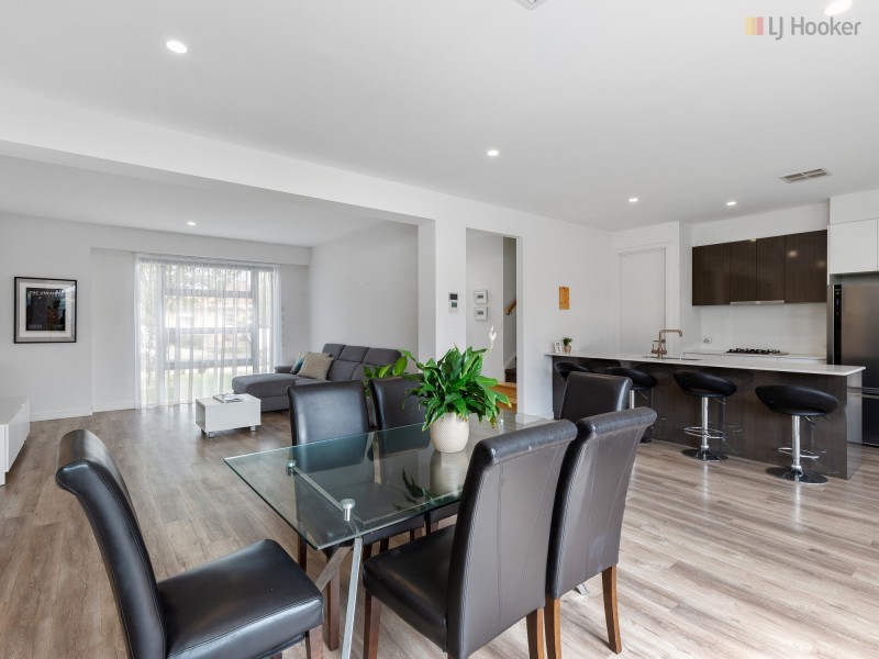 4C Whiteleaf Crescent, Glengowrie SA 5044