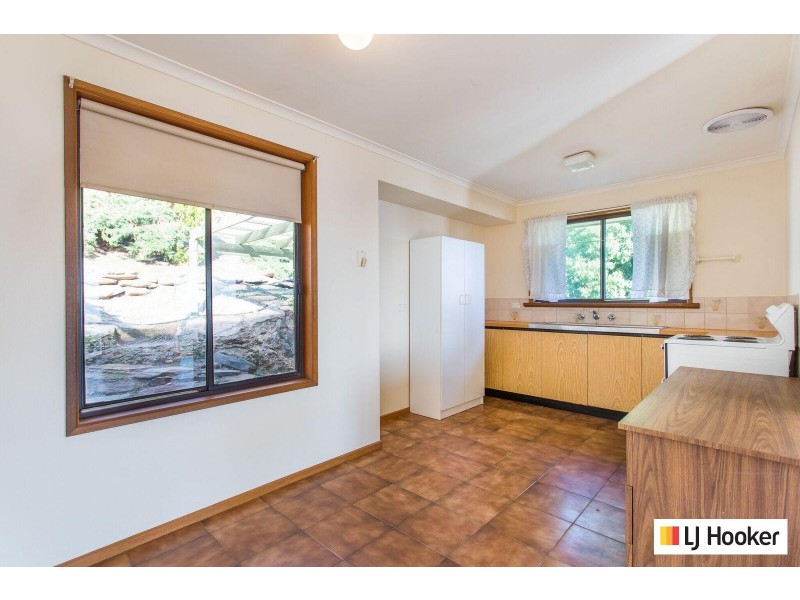 12 Columbia Crescent, Hallett Cove SA 5158
