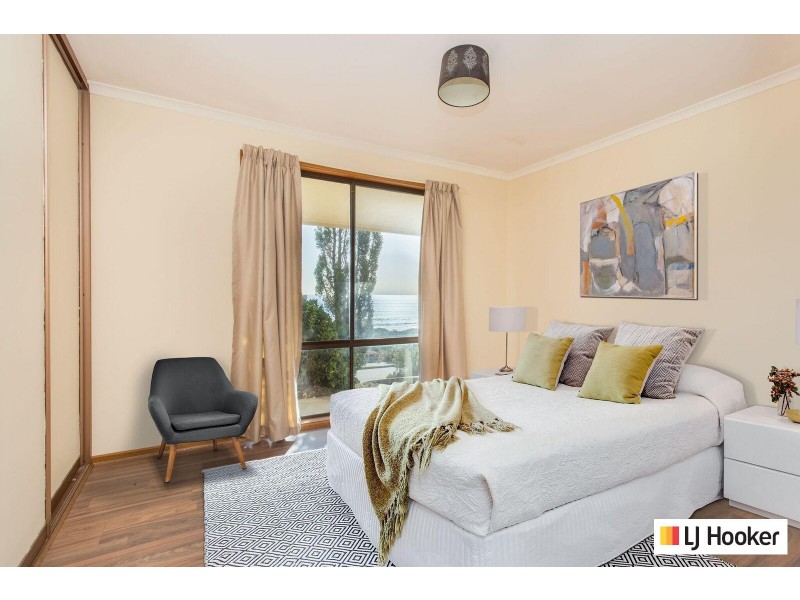 12 Columbia Crescent, Hallett Cove SA 5158