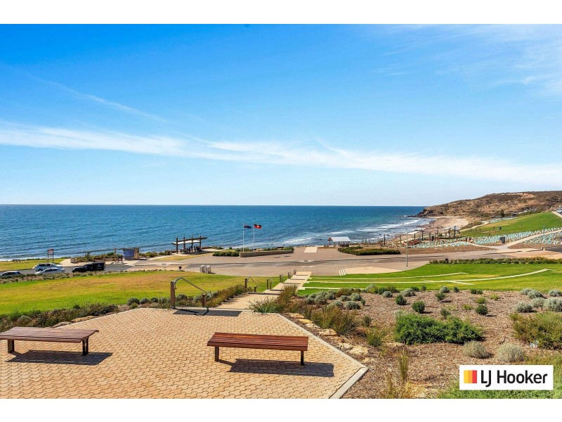 4 Caprice Street, Hallett Cove SA 5158