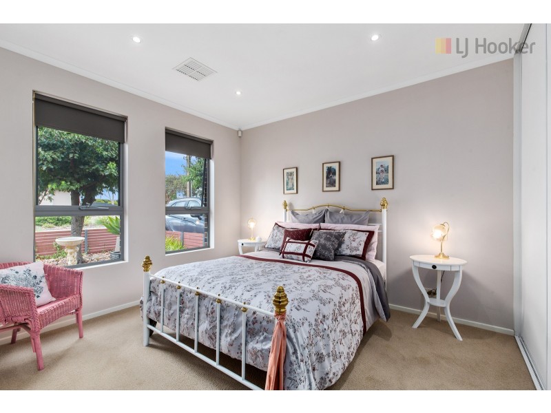 6B Moy Avenue, Warradale SA 5046