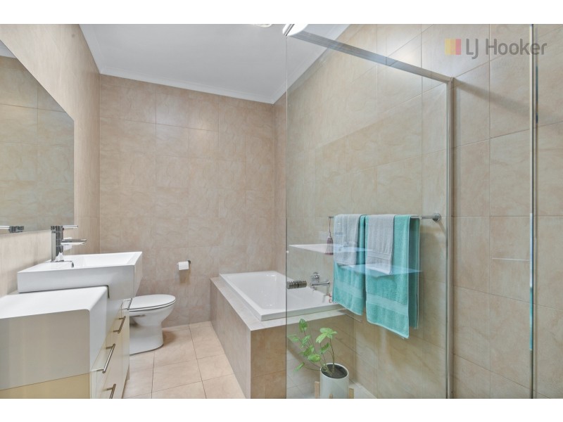 6B Moy Avenue, Warradale SA 5046