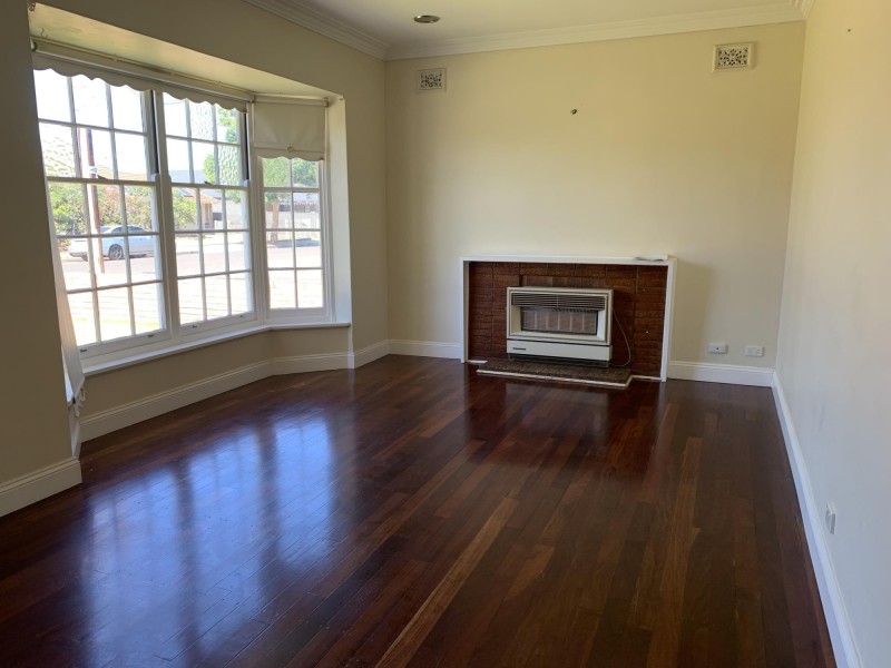 89 Sunshine Avenue, Hove SA 5048