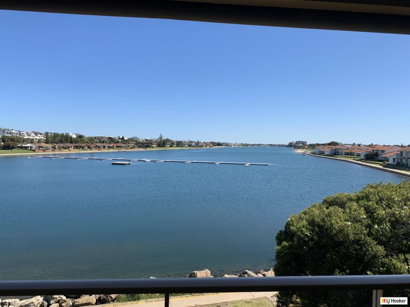 3/242 Trimmer Parade, West Lakes SA 5021