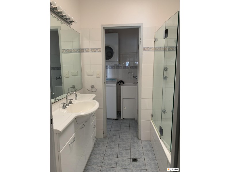 3/242 Trimmer Parade, West Lakes SA 5021