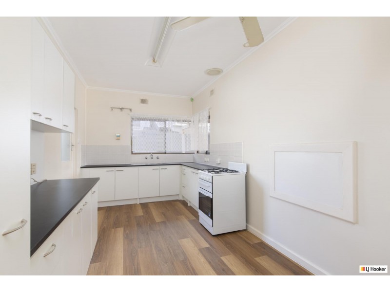 1/1 Graydale Street, West Beach SA 5024