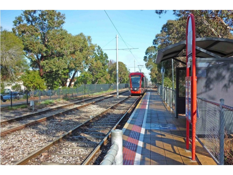2 Lindsay Street, Camden Park SA 5038