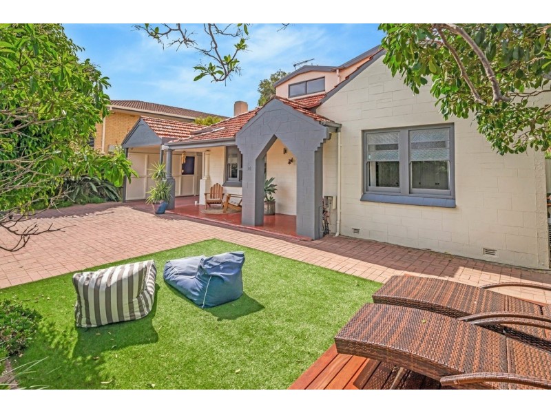 34 Oaklands Road, Somerton Park SA 5044