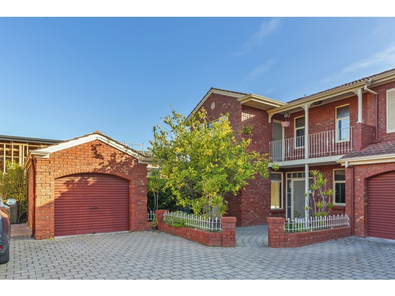 2/27-29 Moseley Street, Glenelg SA 5045