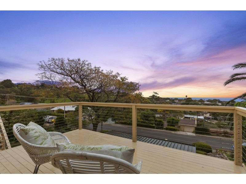 28 Davey Crescent, Seaview Downs SA 5049