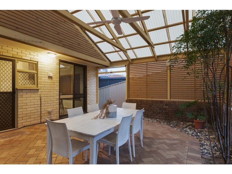 28 Davey Crescent, Seaview Downs SA 5049