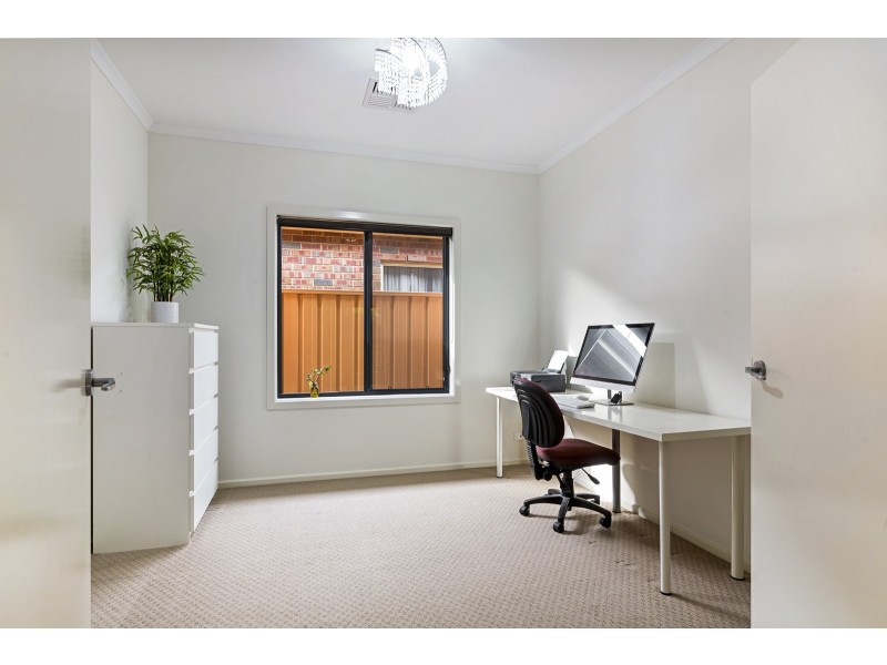 54 Tarranna Avenue, Park Holme SA 5043