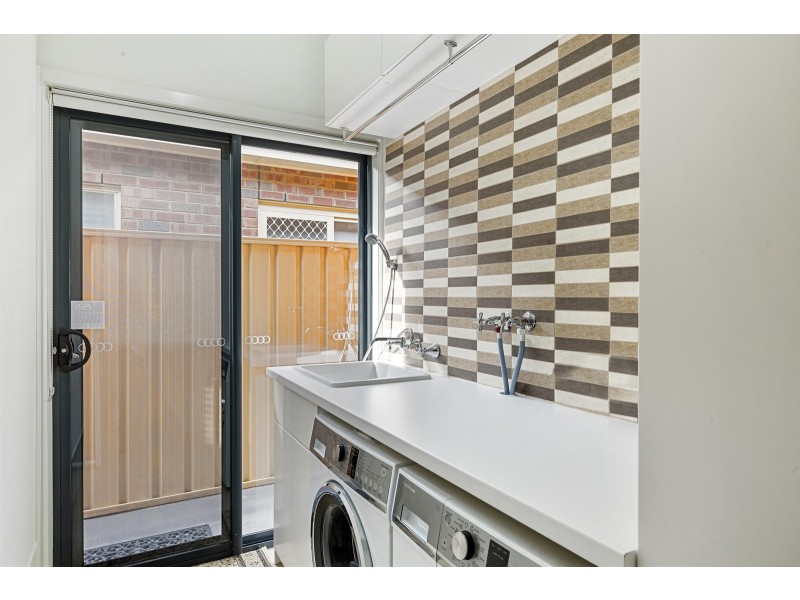 54 Tarranna Avenue, Park Holme SA 5043