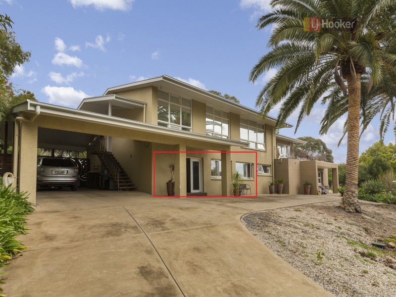 1/40 Hillcrest Drive, Eden Hills SA 5050