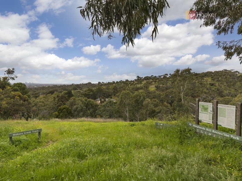 1/40 Hillcrest Drive, Eden Hills SA 5050