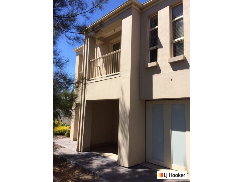 2C Leak Avenue, Glenelg North SA 5045